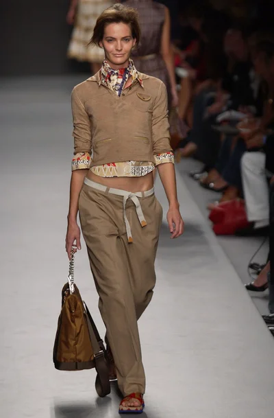 Look 10